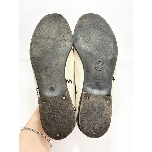 Chanel Ballet Flats White & Black Leather & Canvas Monogram Logo Y2K Sz 35 - Picture 12 of 15
